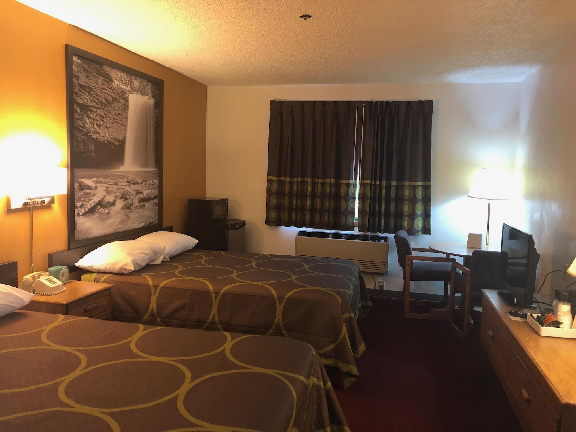 Hotel Super 8 By Wyndham Front Royal Exterior foto
